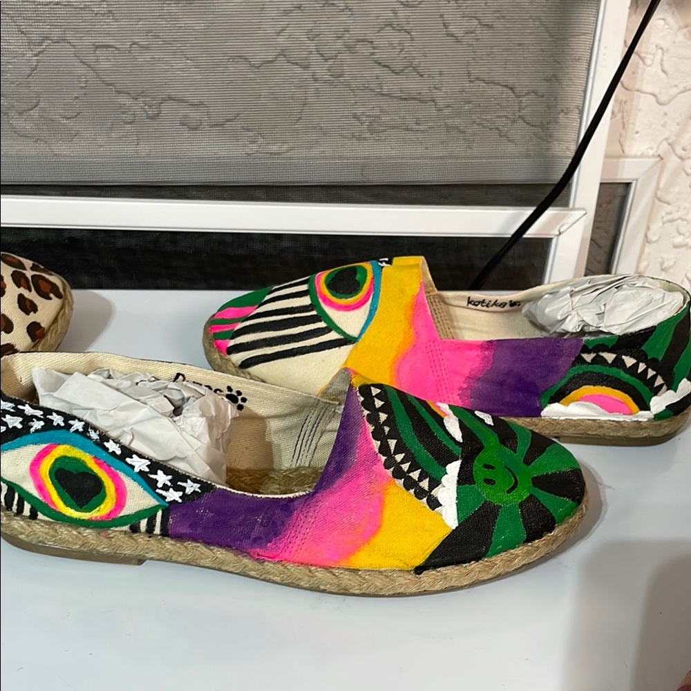 Colorful hand painted espadrille